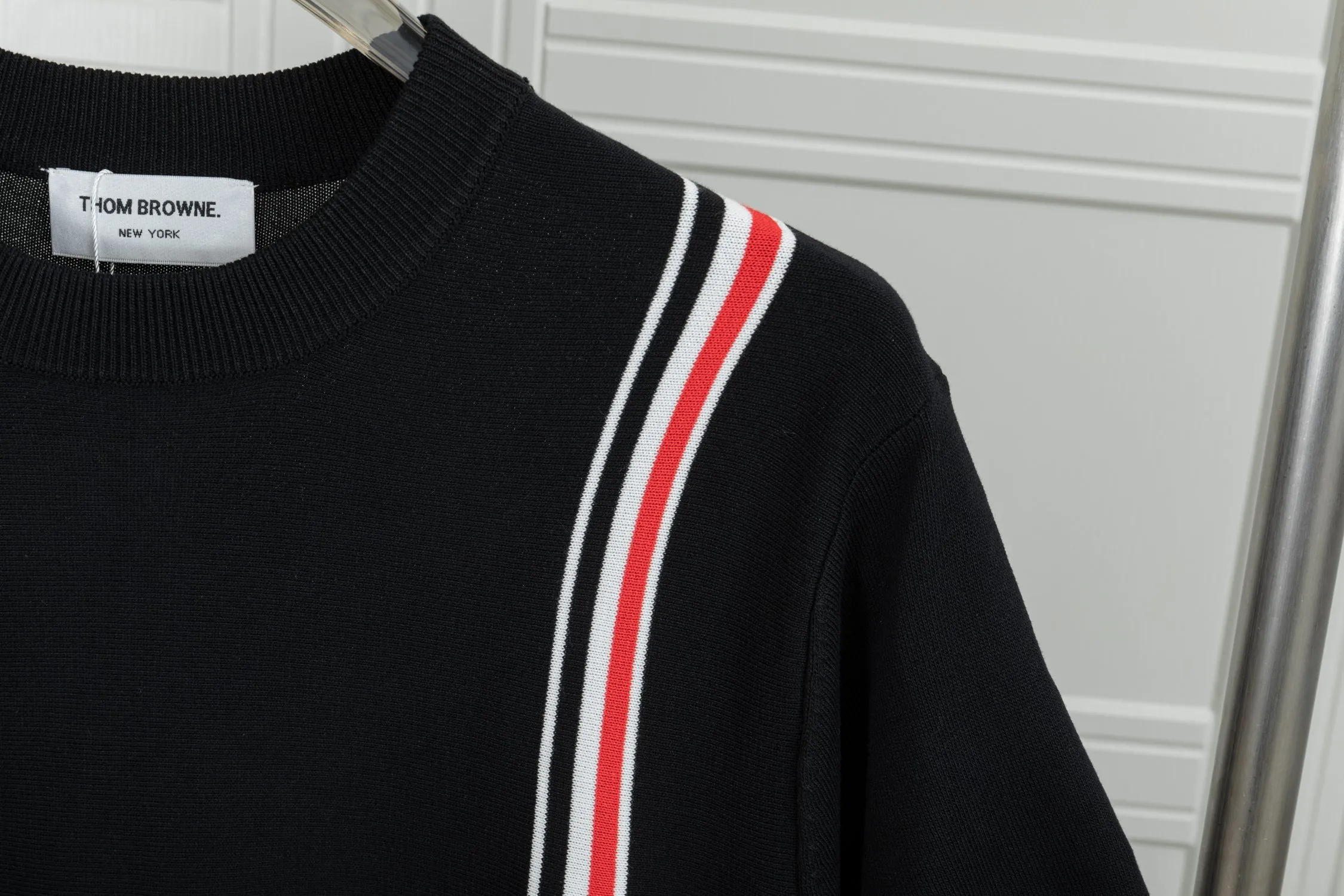 𝑻𝒉𝒐𝒎 𝑩𝒓𝒐𝒘𝒏𝒆 ， ， ， ， ， 。 Factory ，Quality ❗️ TB + + ：Black White ：1/2/3/4/5 (M-3XL)